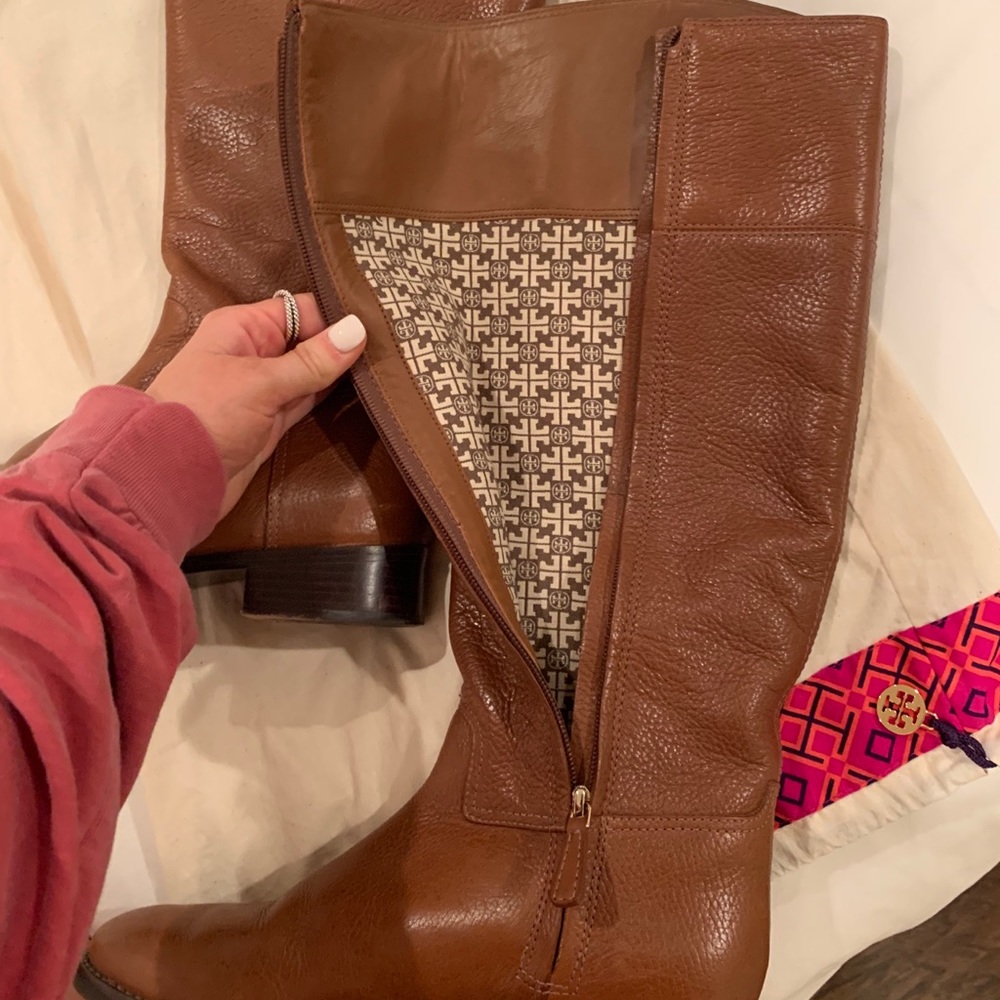 TORY BURCH RIDING BOOTS - Picture 3 of 5